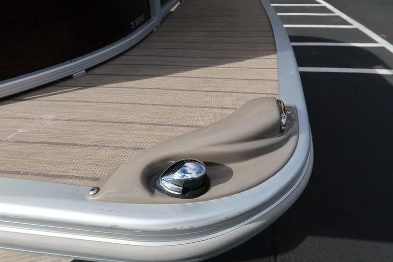 Slide: The Image of 2018 Bennington 23SPDXP boat deck with navigation light detail. - 19