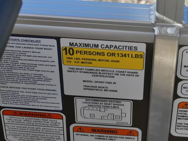 Slide: The Image of Sun Tracker SportFish 20 DLX 2025 - 34