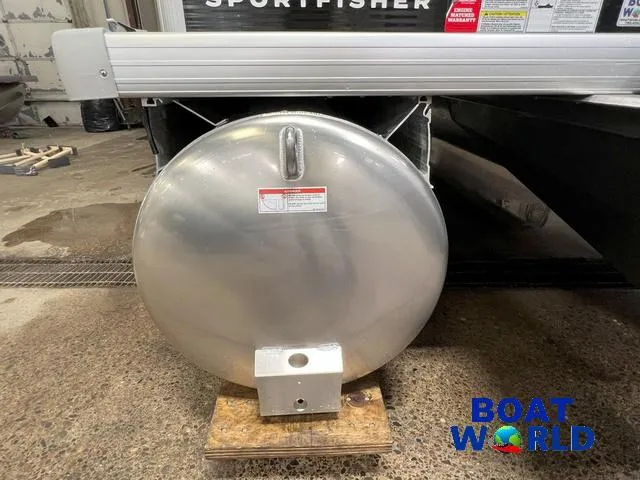 Slide: The Image of Princecraft 21 Sportfisher 2-S Pontoon & Mercury 4-Stroke EFI 2025 - 38