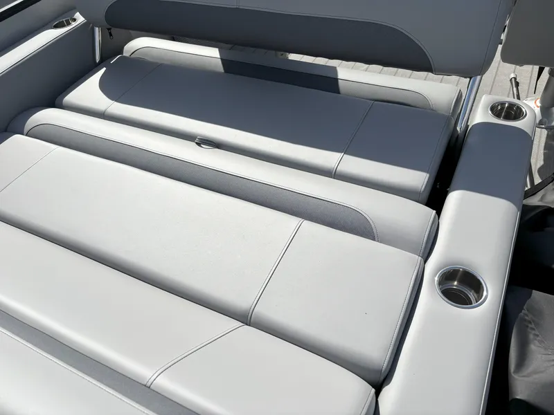 Slide: The Image of Bentley Pontoons Legacy 200 Swingback 2025 - 3