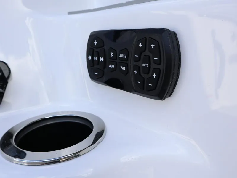 Slide: The Image of Yamaha AR250 2025 - 10