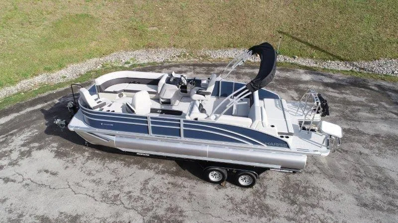 Slide: The Image of Harris Cruiser 230 SL 2025 - 117