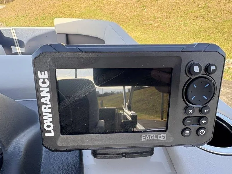 Slide: The Image of Harris Cruiser 230 SL 2025 - 38