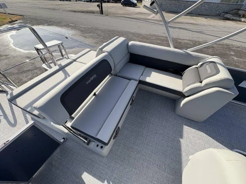 Slide: The Image of Harris Cruiser 230 SL 2025 - 47