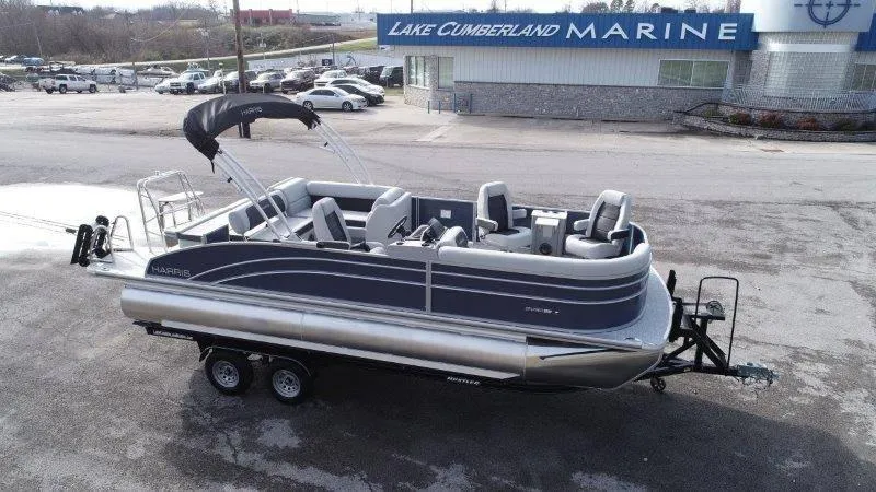 Slide: The Image of Harris Cruiser 230 SL 2025 - 6