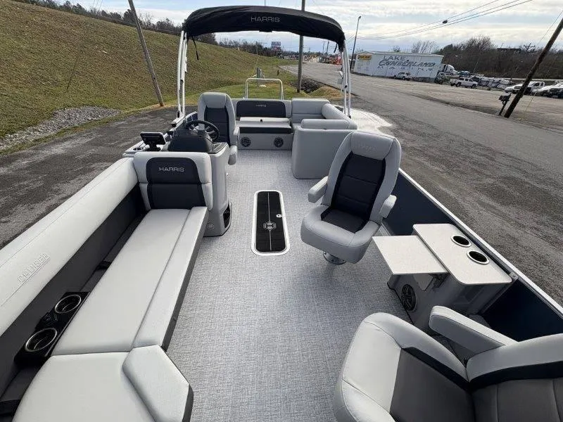 Slide: The Image of Harris Cruiser 230 SL 2025 - 64