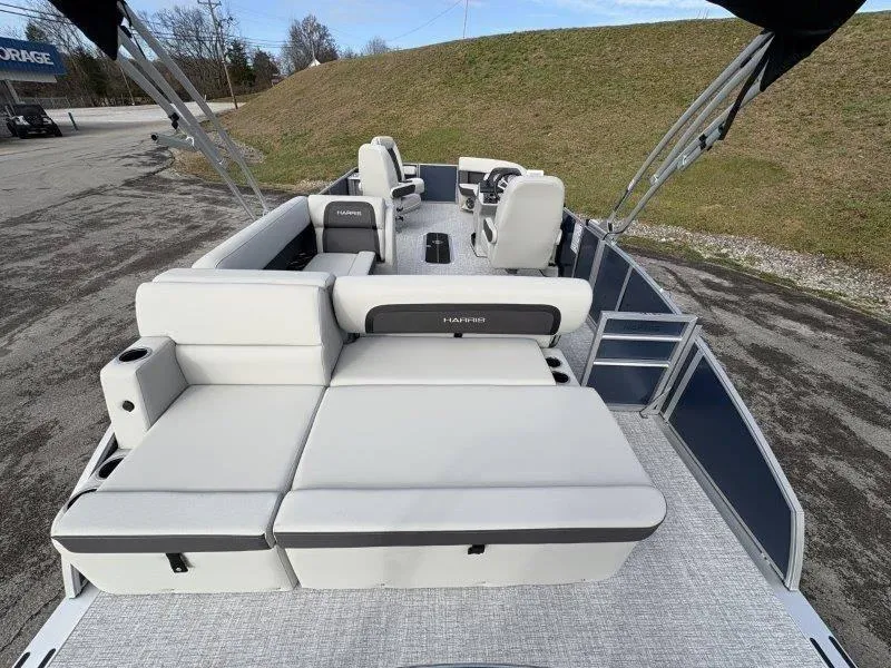 Slide: The Image of Harris Cruiser 230 SL 2025 - 80