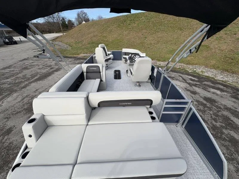 Slide: The Image of Harris Cruiser 230 SL 2025 - 81