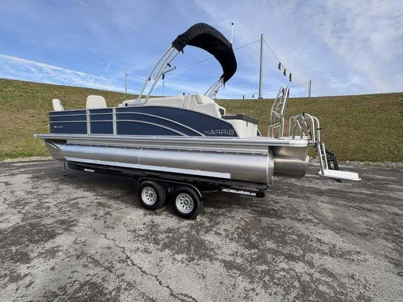 Slide: The Image of Harris Cruiser 230 SL 2025 - 88