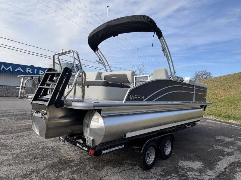 Slide: The Image of Harris Cruiser 230 SL 2025 - 95