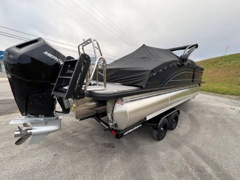 Slide: The Image of Harris Solstice 250 SL 2025 - 75