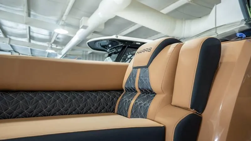 Slide: The Image of Harris GRAND MARINER 250 SLDH 2025 - 10