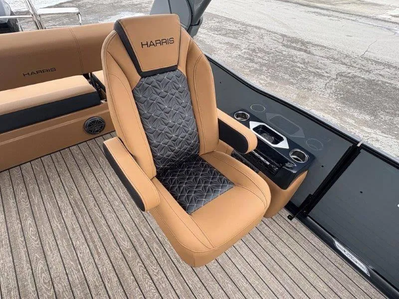 Slide: The Image of Harris GRAND MARINER 250 SLDH 2025 - 141