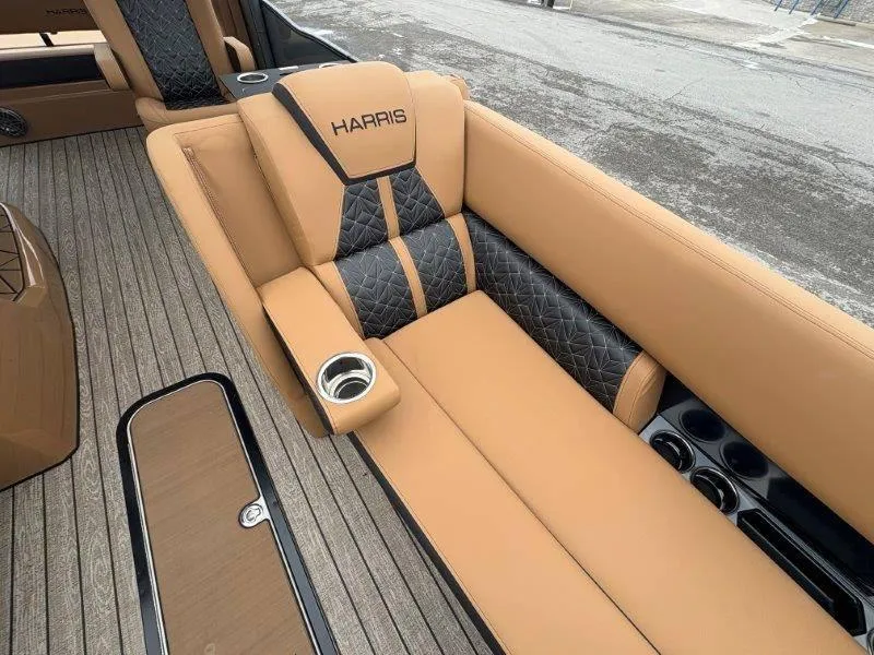 Slide: The Image of Harris GRAND MARINER 250 SLDH 2025 - 142