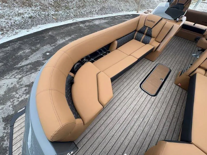 Slide: The Image of Harris GRAND MARINER 250 SLDH 2025 - 144