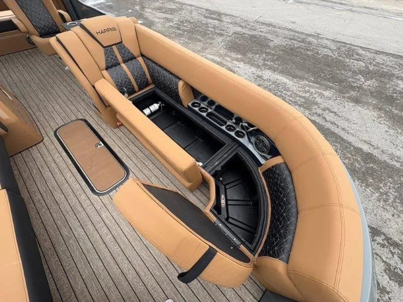 Slide: The Image of Harris GRAND MARINER 250 SLDH 2025 - 163