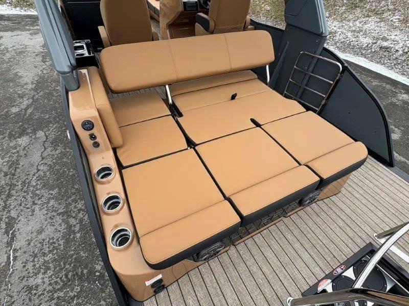 Slide: The Image of Harris GRAND MARINER 250 SLDH 2025 - 171