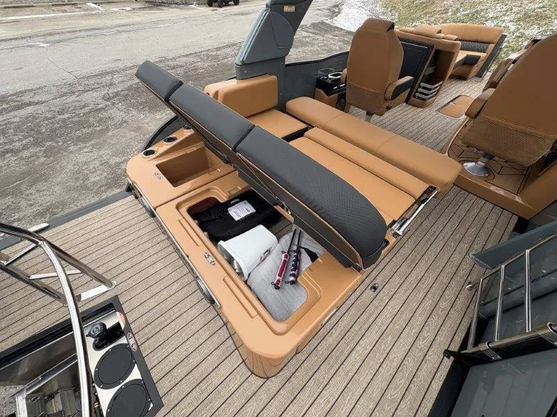 Slide: The Image of Harris GRAND MARINER 250 SLDH 2025 - 176