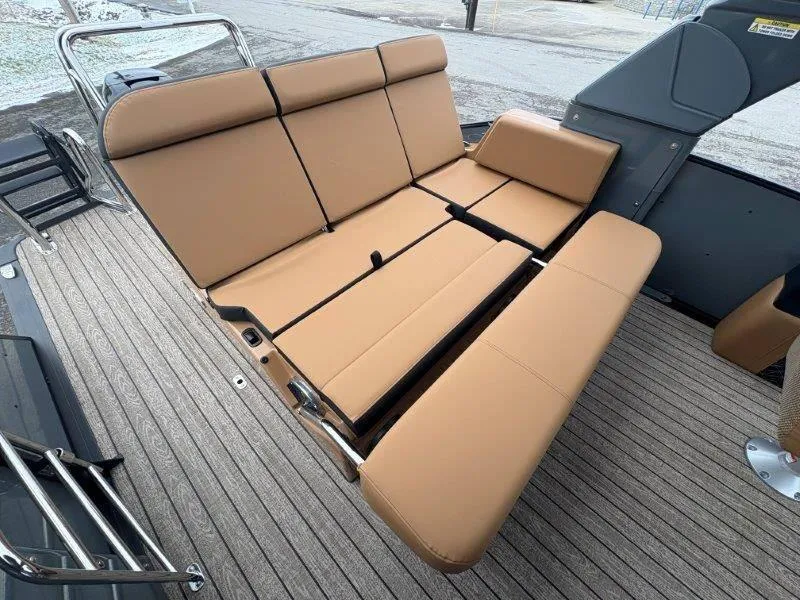 Slide: The Image of Harris GRAND MARINER 250 SLDH 2025 - 180