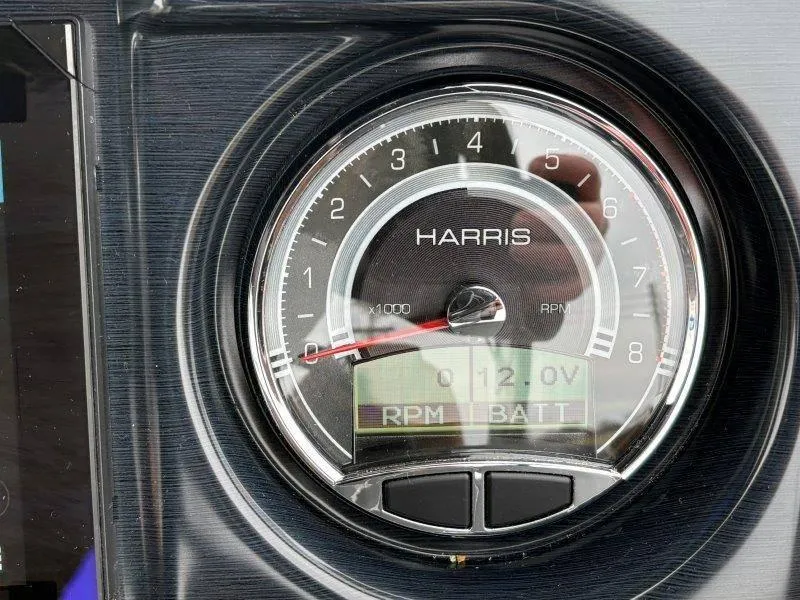 Slide: The Image of Harris GRAND MARINER 250 SLDH 2025 - 186