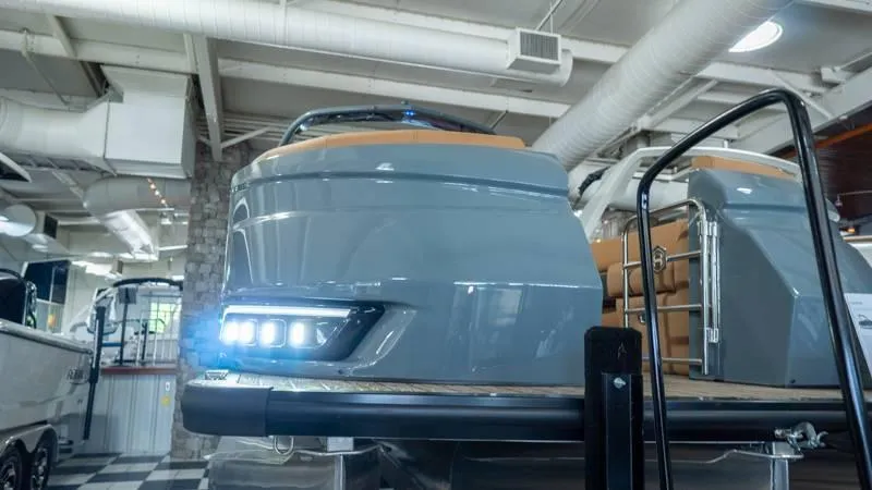 Slide: The Image of Harris GRAND MARINER 250 SLDH 2025 - 30