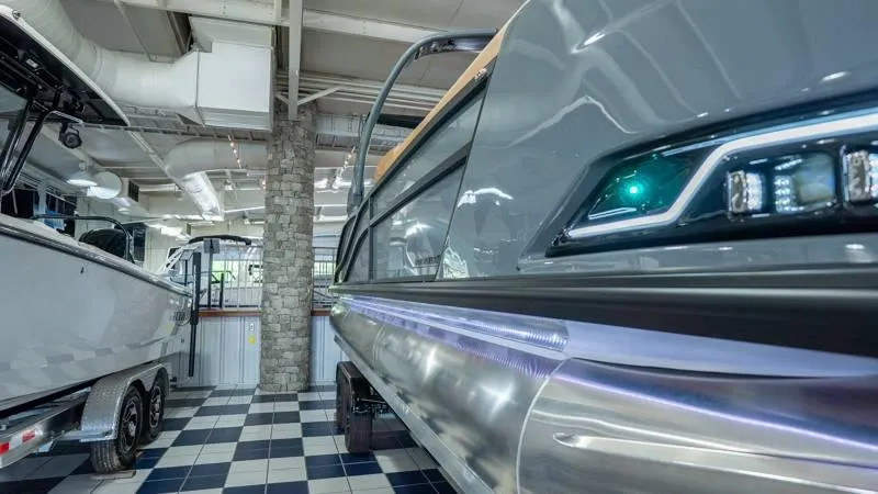 Slide: The Image of Harris GRAND MARINER 250 SLDH 2025 - 38