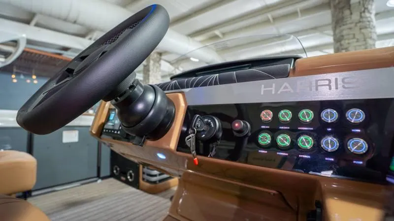 Slide: The Image of Harris GRAND MARINER 250 SLDH 2025 - 56