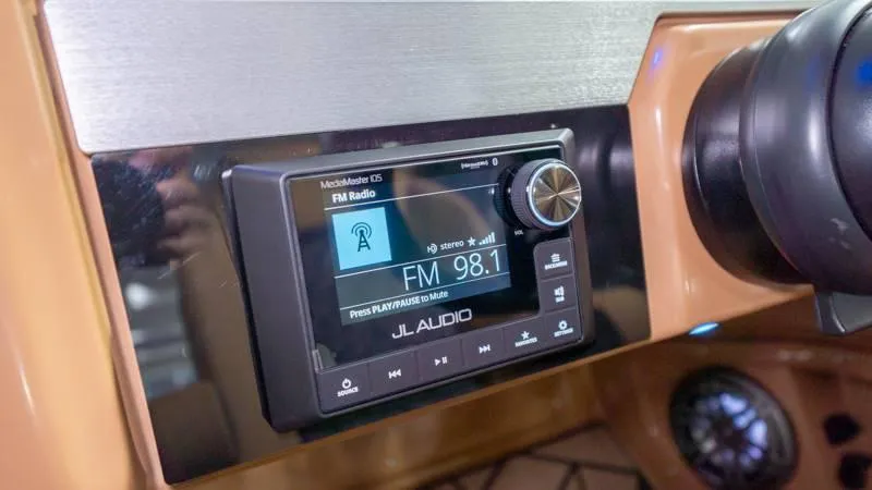 Slide: The Image of Harris GRAND MARINER 250 SLDH 2025 - 60