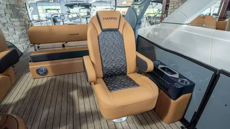 Slide: The Image of Harris GRAND MARINER 250 SLDH 2025 - 61