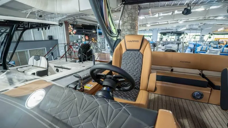 Slide: The Image of Harris GRAND MARINER 250 SLDH 2025 - 62