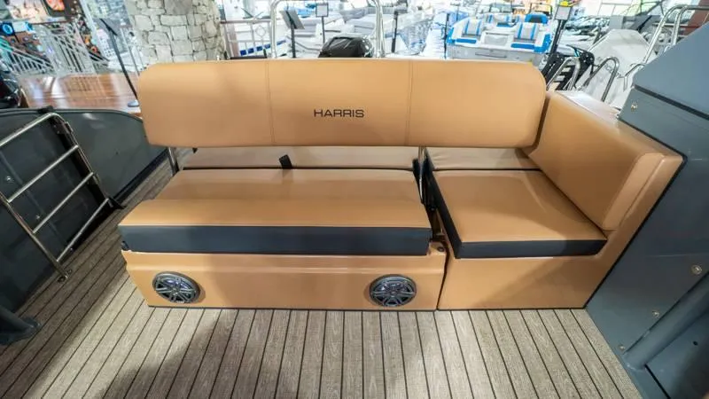 Slide: The Image of Harris GRAND MARINER 250 SLDH 2025 - 65