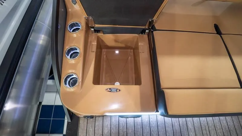 Slide: The Image of Harris GRAND MARINER 250 SLDH 2025 - 70