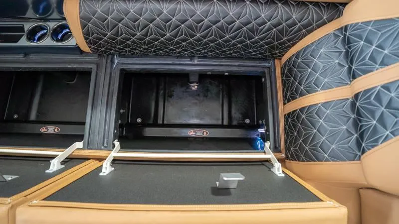 Slide: The Image of Harris GRAND MARINER 250 SLDH 2025 - 80