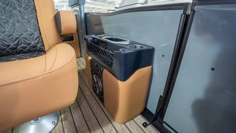 Slide: The Image of Harris GRAND MARINER 250 SLDH 2025 - 84