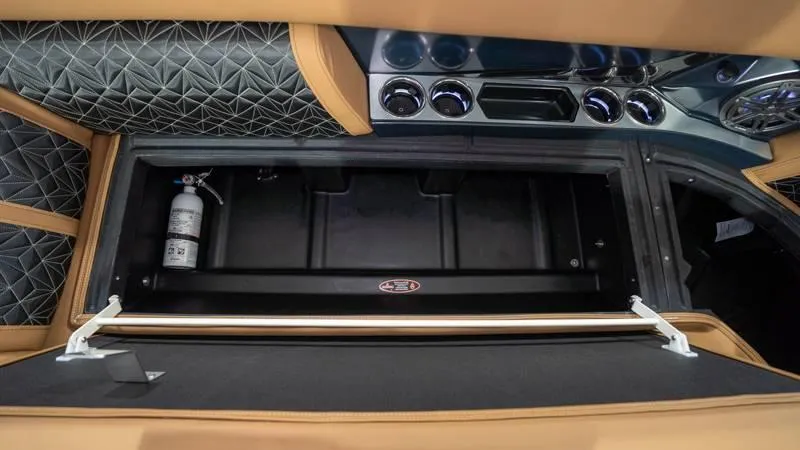 Slide: The Image of Harris GRAND MARINER 250 SLDH 2025 - 94