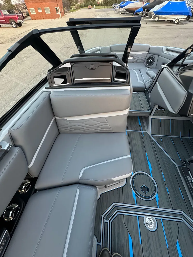 Slide: The Image of Supra SL 2025 - 24