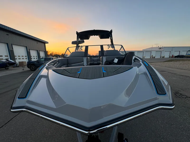 Slide: The Image of Supra SL 2025 - 3