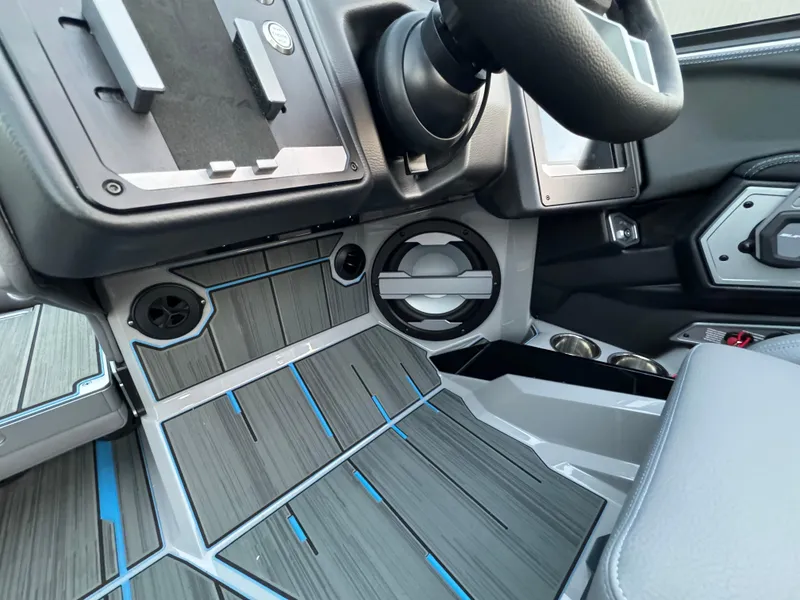 Slide: The Image of Supra SL 2025 - 31