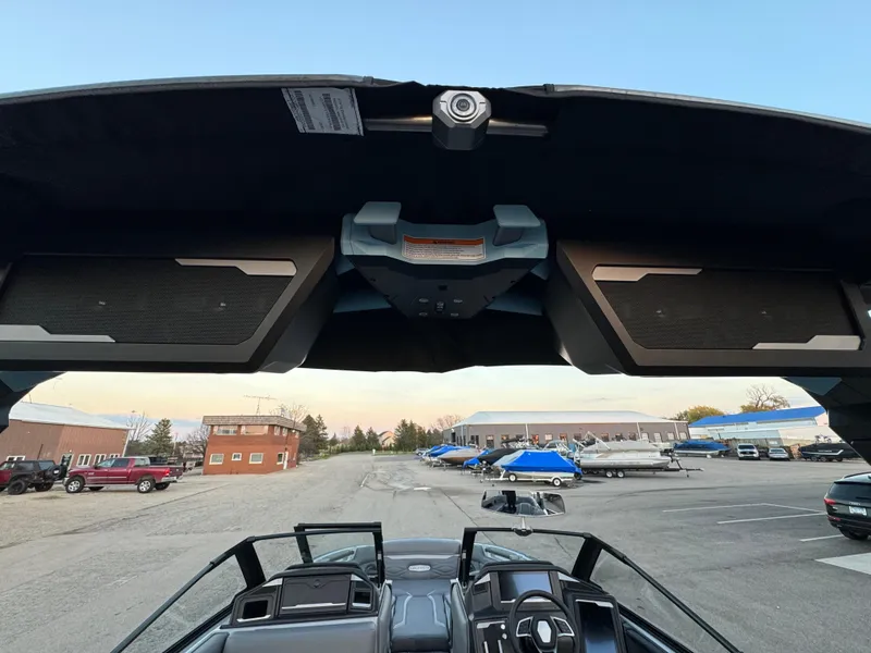 Slide: The Image of Supra SL 2025 - 36