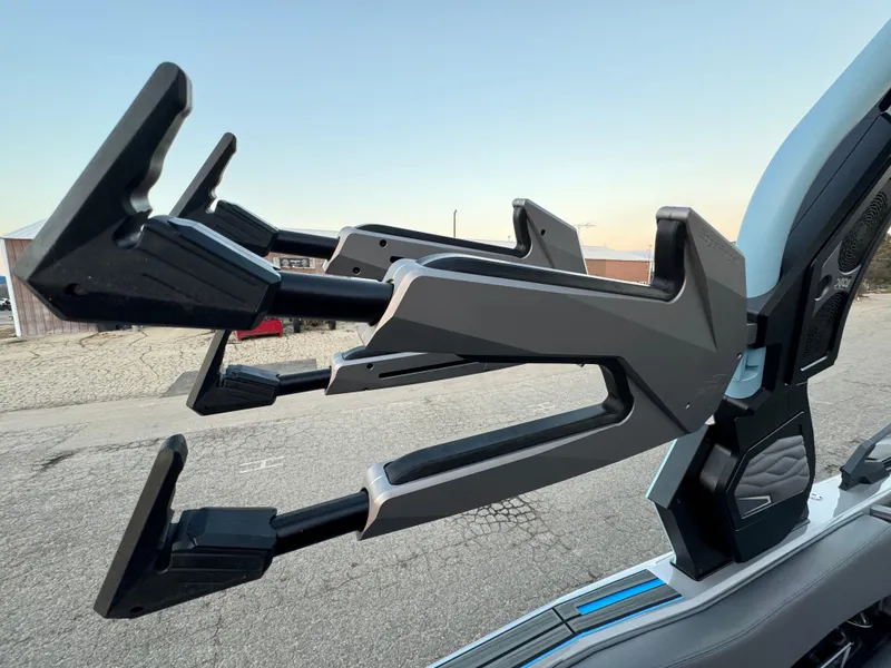 Slide: The Image of Supra SL 2025 - 38