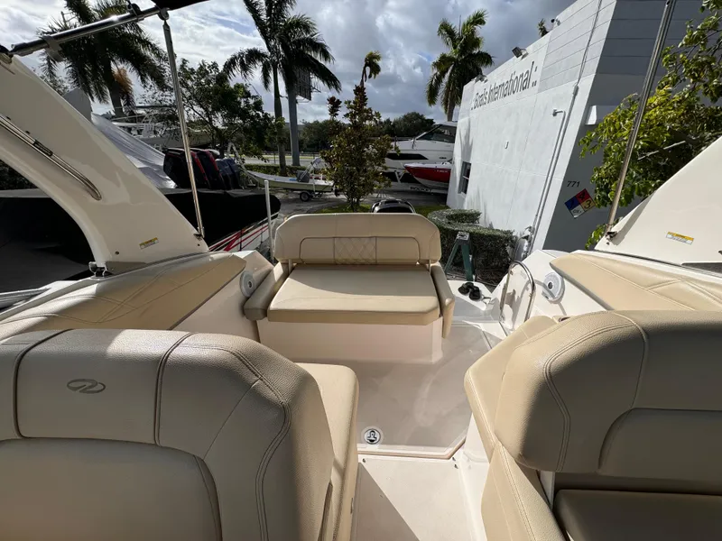 Slide: The Image of Regal 26 XO 2019 - 13