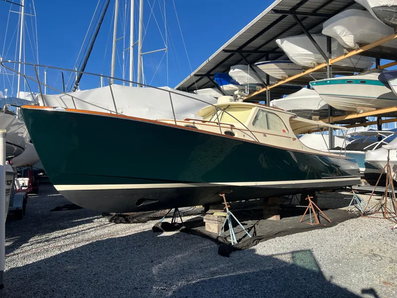 Slide: The Image of Hinckley Yachts 36 2000 - 5