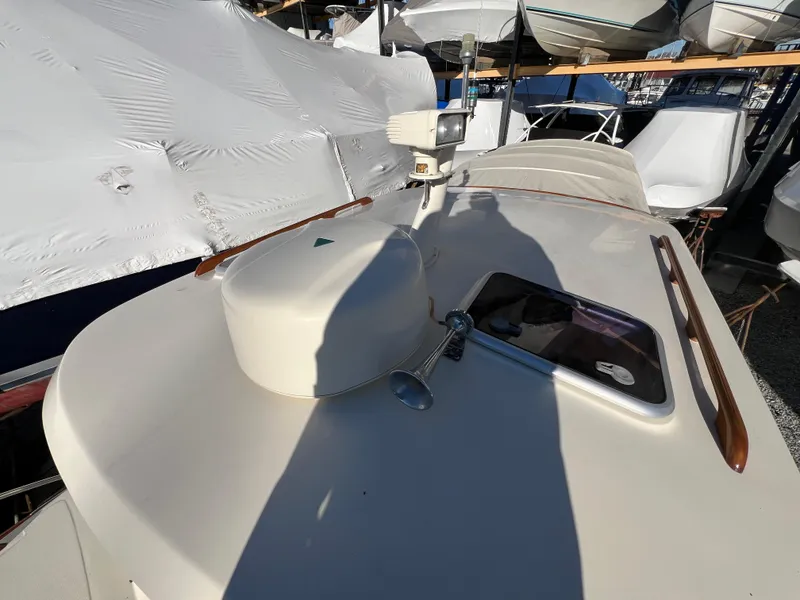 Slide: The Image of Hinckley Yachts 36 2000 - 58