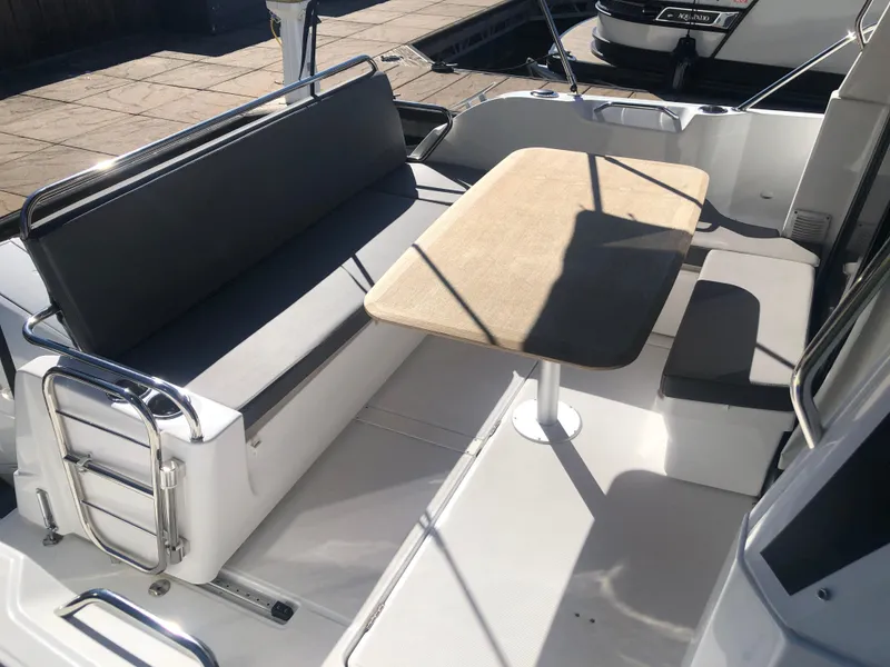 Slide: The Image of Beneteau Antares 9 2022 - 14