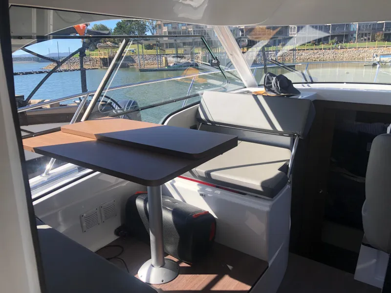 Slide: The Image of Beneteau Antares 9 2022 - 17