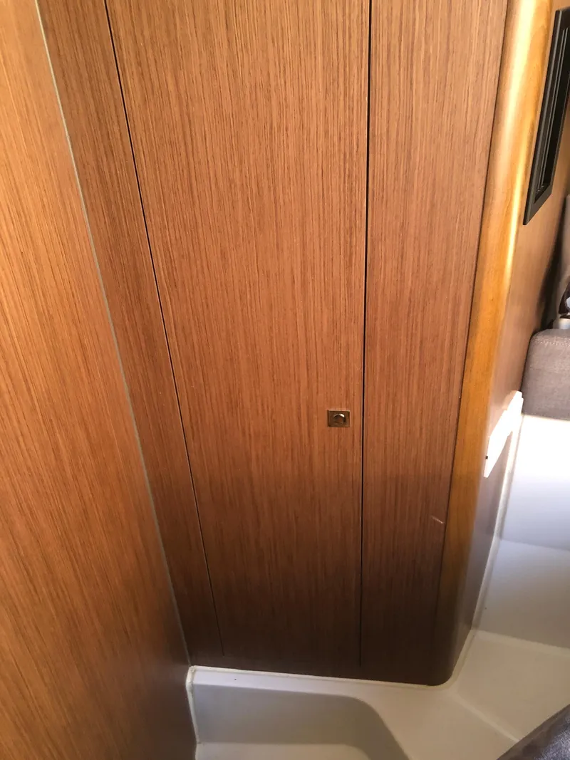 Slide: The Image of Beneteau Antares 9 2022 - 45