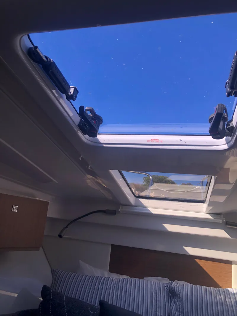 Slide: The Image of Beneteau Antares 9 2022 - 48