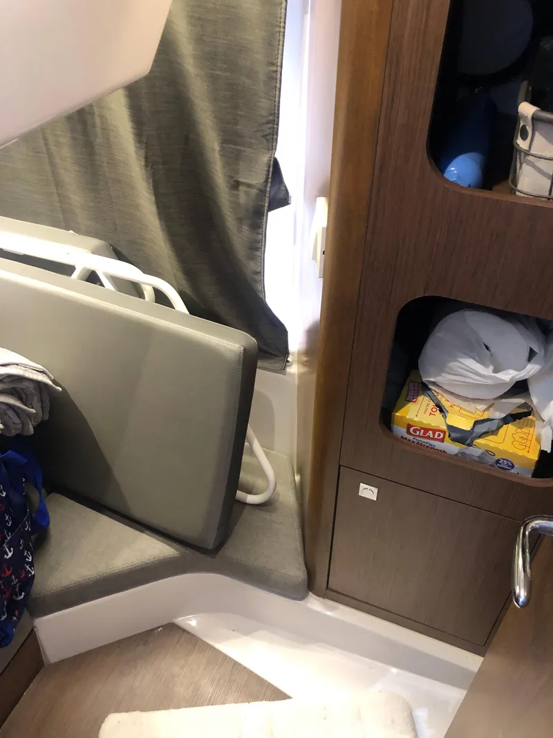 Slide: The Image of Beneteau Antares 9 2022 - 50