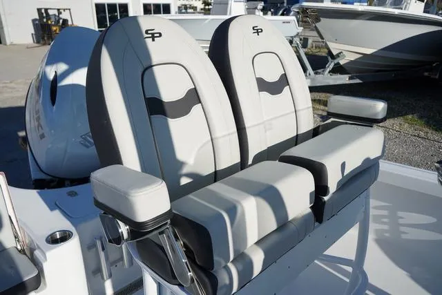 Slide: The Image of Sea Pro 210 Bay 2025 - 11