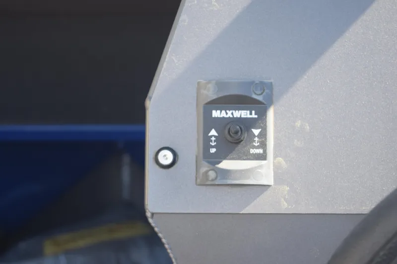 Slide: The Image of Maxwell control panel on 2024 Stabicraft 1850 Fisher Sportfish boat. - 8